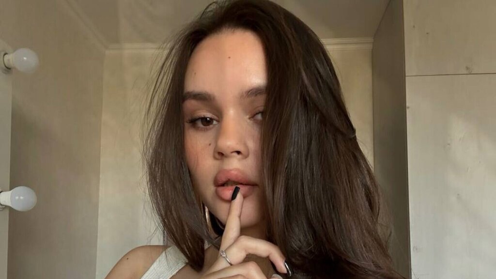 CorinneValot